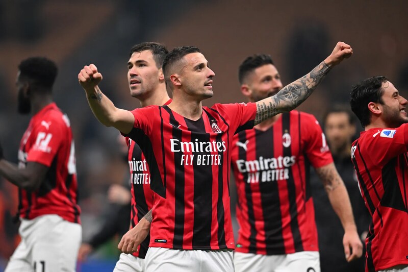 CLB AC Milan: Lịch sử huy hoàng đội bóng Rossoneri 2 Những năm đầu tiên với nhiều thử thách