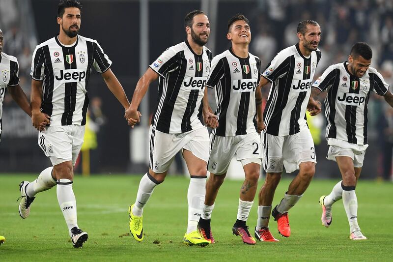 CLB Juventus: Lịch sử đội bóng vĩ đại nhất nước Ý 7 Huyền thoại bóng đá làm nên sự thành công của CLB này