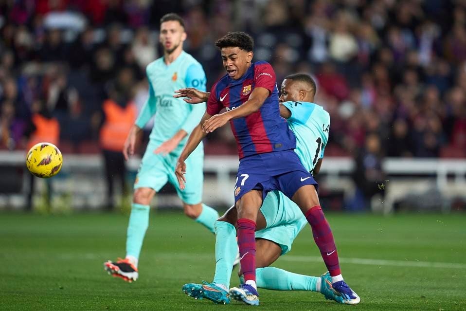 Soi kèo Barcelona vs Mallorca, 02h30 – 23/04/2025 2 Màn so tài Barcelona vs Mallorca