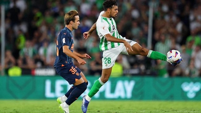 Nhận định soi kèo Real Betis vs Valencia, 02h00/2025 2 Màn so tài Real Betis vs Valencia